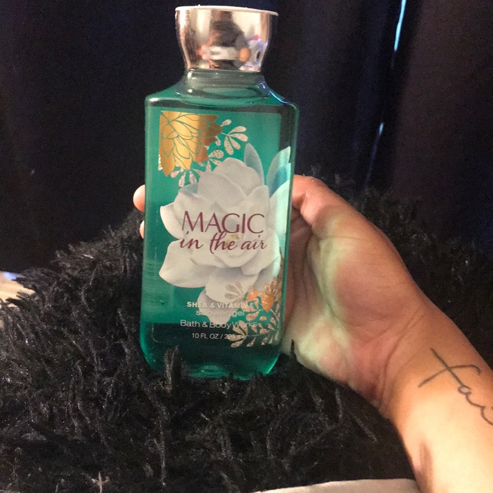 Magic in the air shower gel